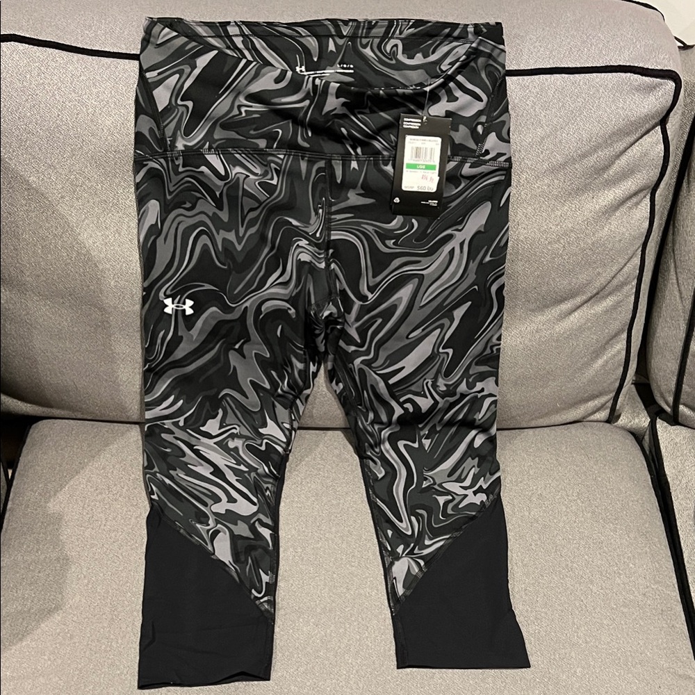 Under Armour Women’s Ankle Compression Leggings - Black and Gray